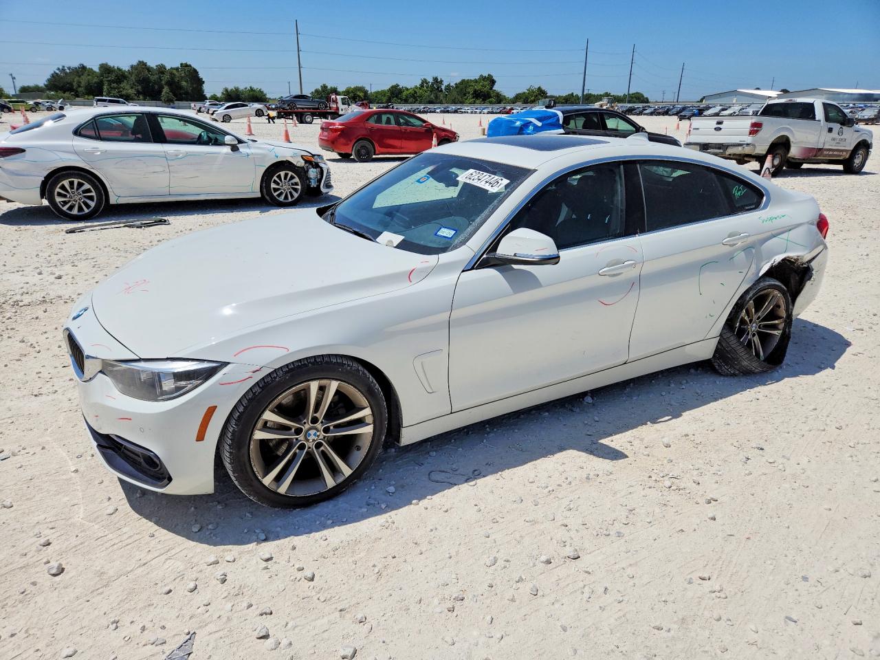 2018 BMW 4 Series 430i, VIN WBA4J1C54JBG76498 — Side