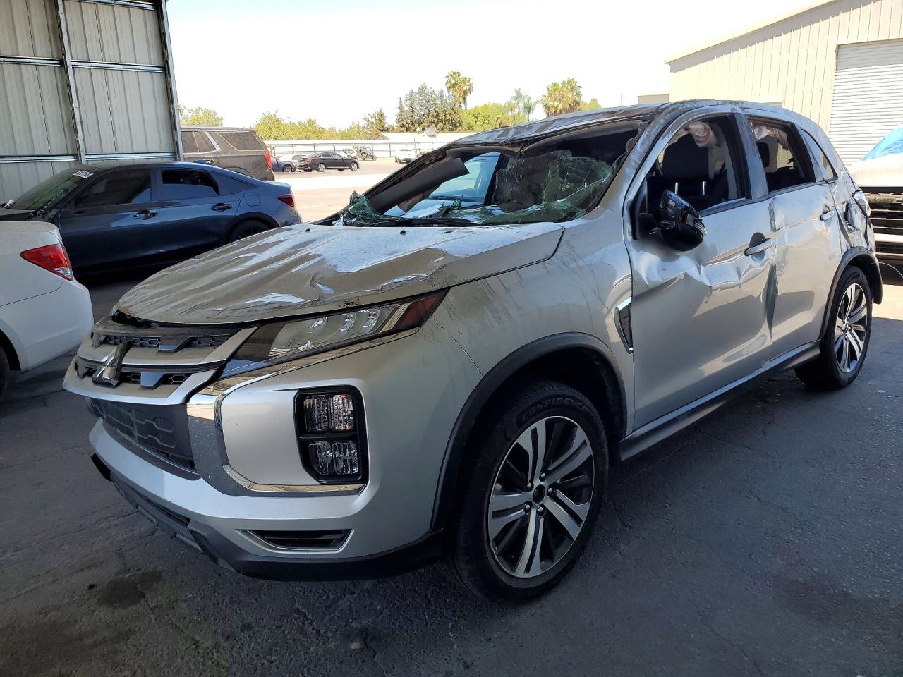 2025 Mitsubishi Outlander S, VIN JA4ARUAU7SU008184 — Rollover