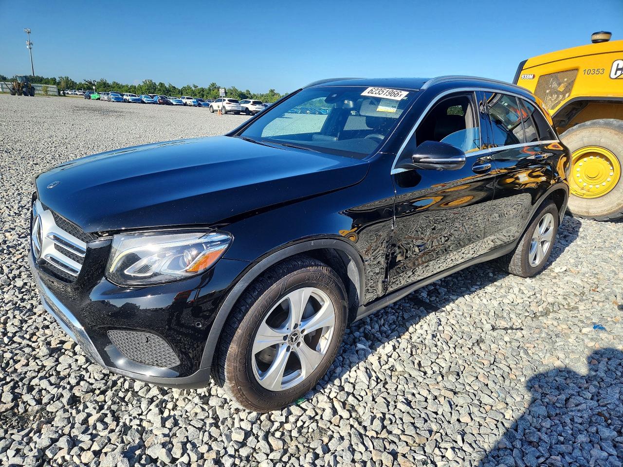 2018 Mercedes-Benz GLC 300, VIN WDC0G4JB5JV057134 — Minor dents and scratches