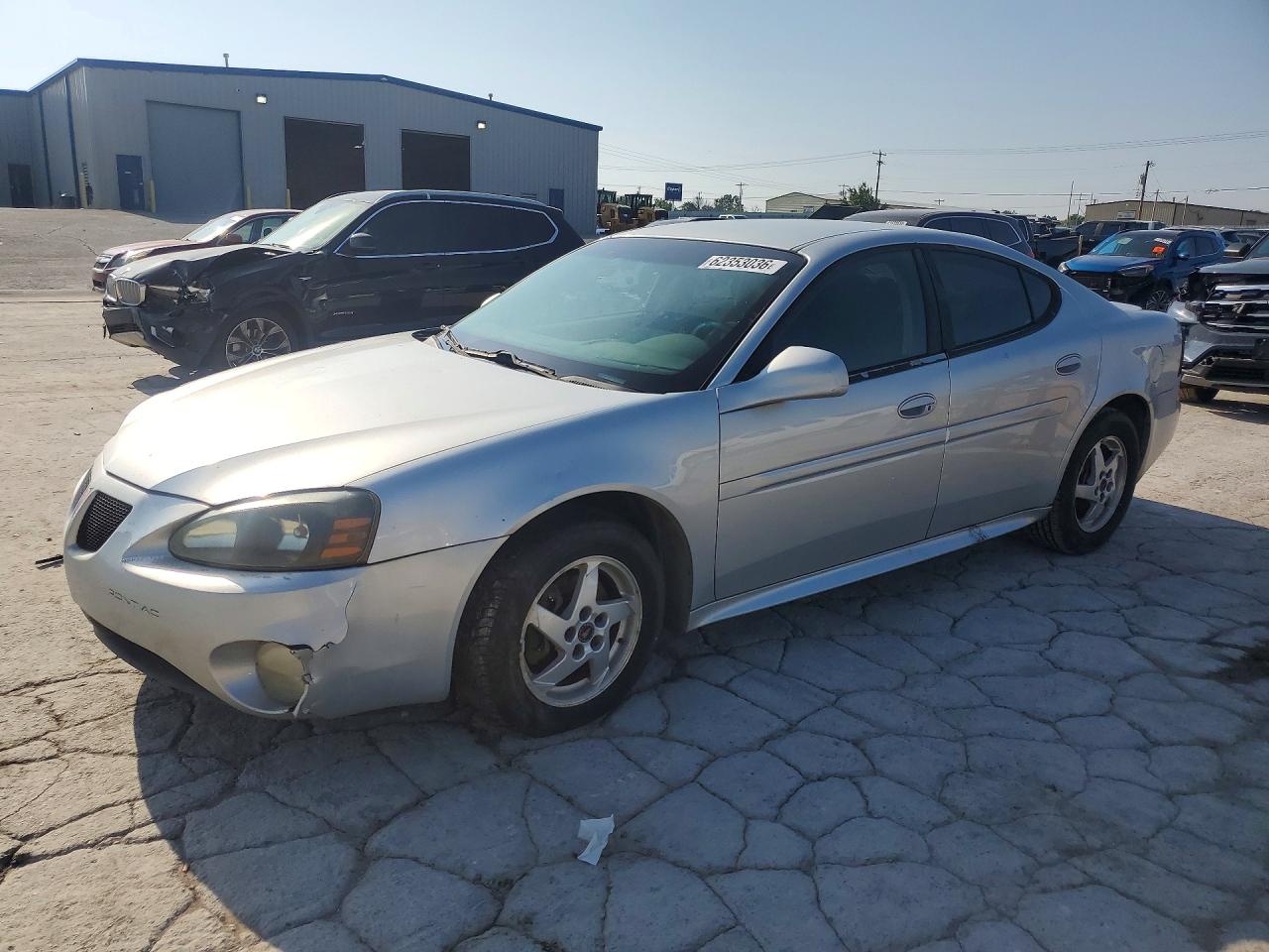 2004 Pontiac Grand Prix GT1, VIN 2G2WP522041206077 — Град