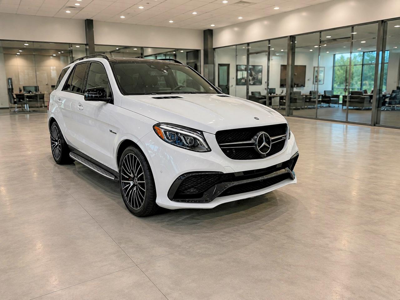 2016 Mercedes-Benz GLE 63 S AMG, VIN 4JGDA7FB4GA806164 — Minor dents and scratches