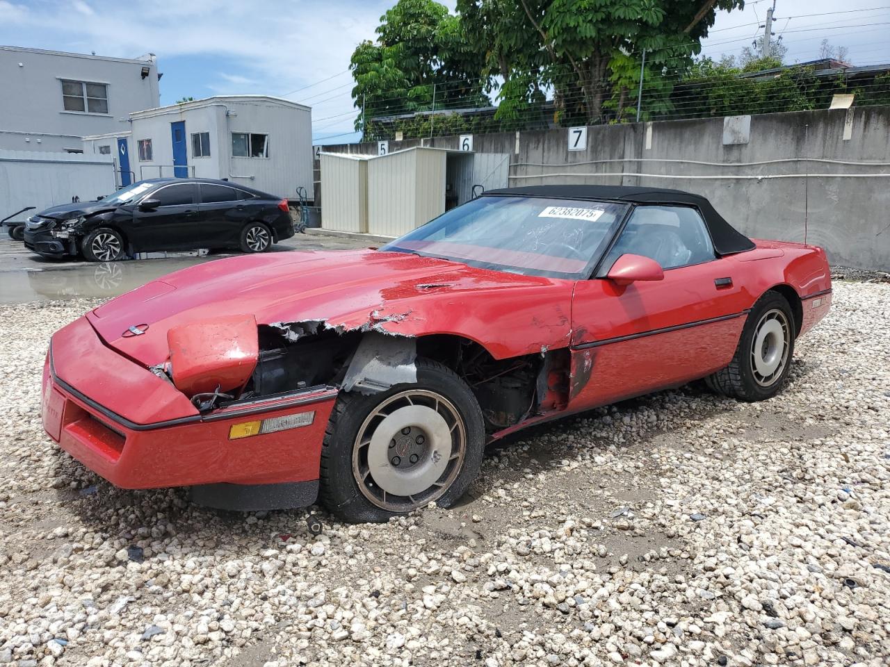 1987 Chevrolet Corvette, VIN 1G1YY3186H5108373 — Front end