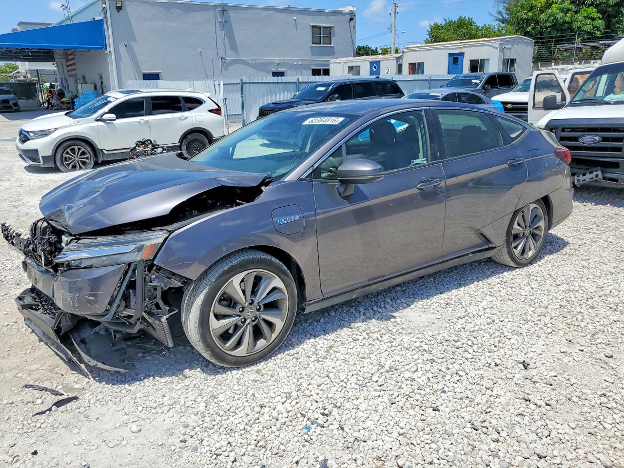 2018 Honda Clarity Touring, VIN JHMZC5F38JC013106 — Front end