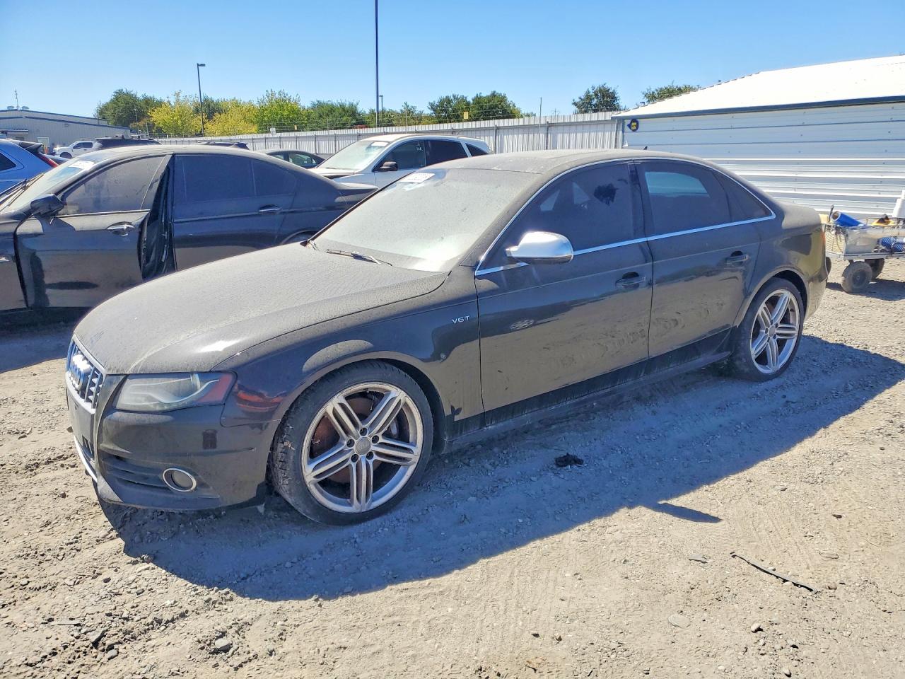2010 Audi S4 Prestige, VIN WAUKGAFL8AA112033 — Undercarriage