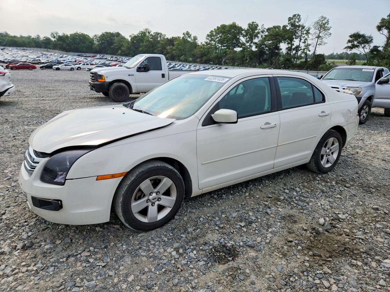 2008 Ford Fusion SE, VIN 3FAHP07Z78R137344 — Front end