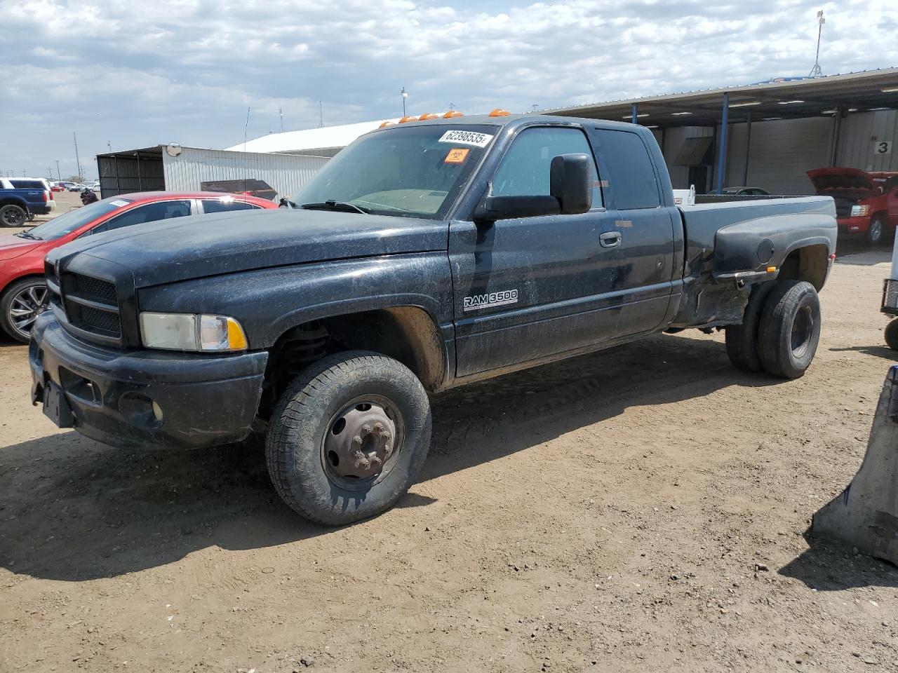 2001 Dodge 3500, VIN 1B7MF33651J254235 — Бок