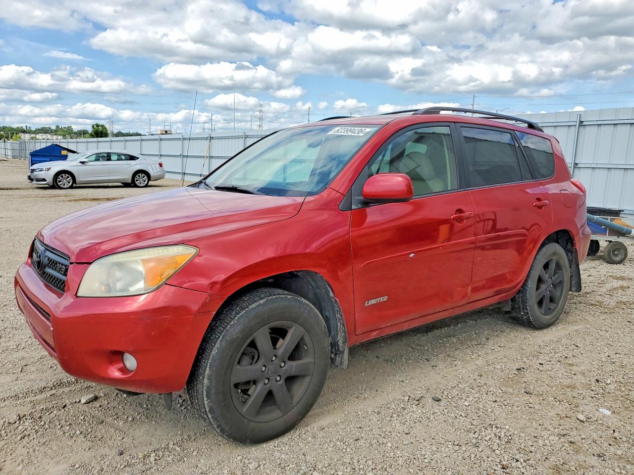 2008 Toyota RAV4 Limited, VIN JTMBK31V586047354 — Minor dents and scratches