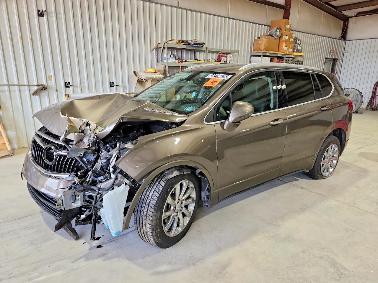 2019 Buick Envision Essence, VIN LRBFX2SA7KD006136 — Перед
