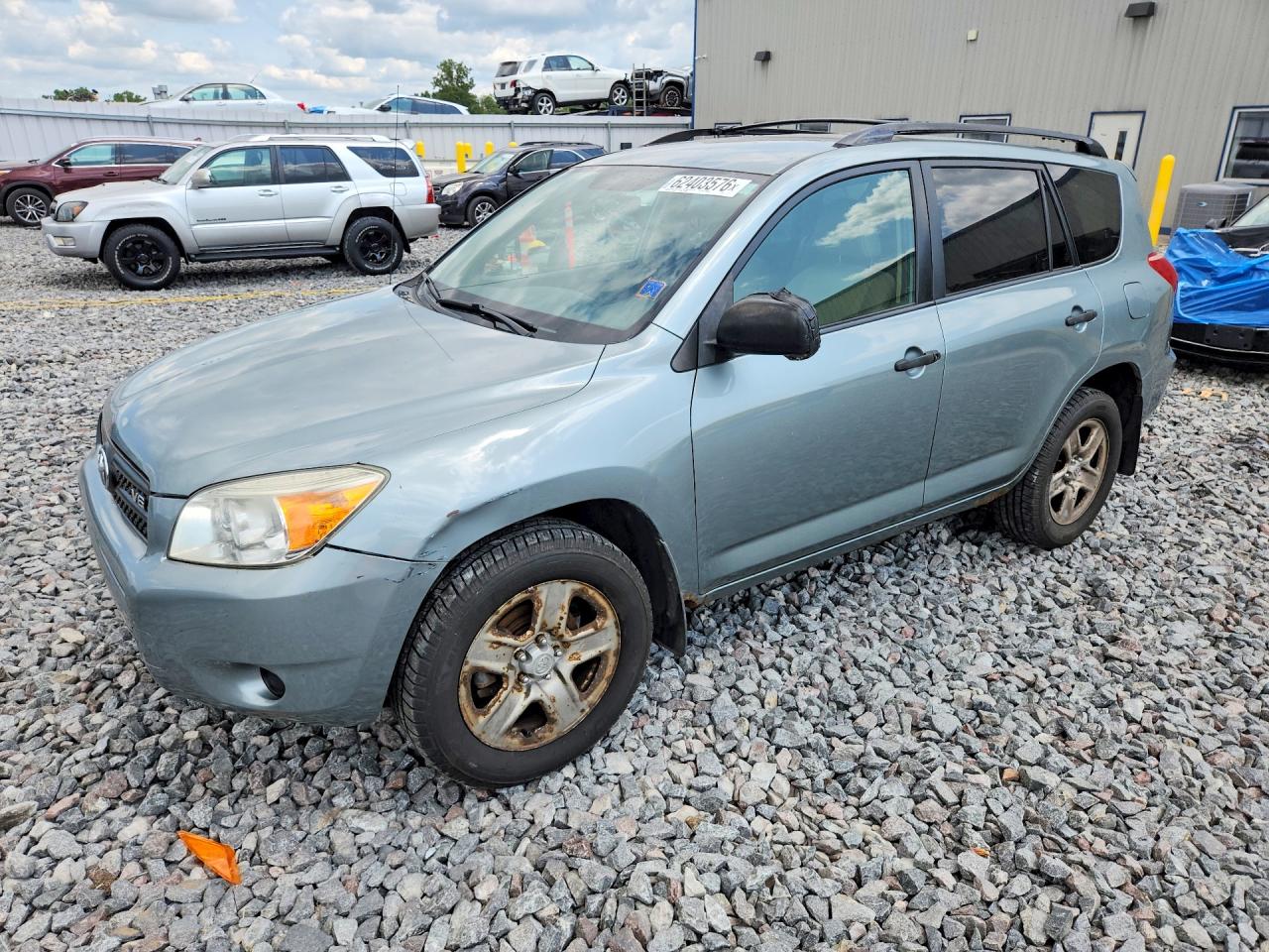 2008 Toyota RAV4, VIN JTMBK33V586030857 — Front end