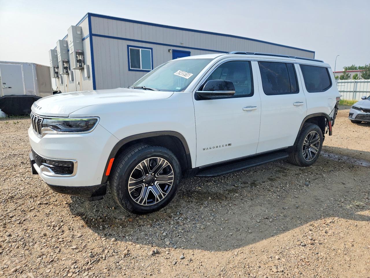 2024 Jeep Wagoneer Series II, VIN 1C4SJVBP9RS164734 — Зад