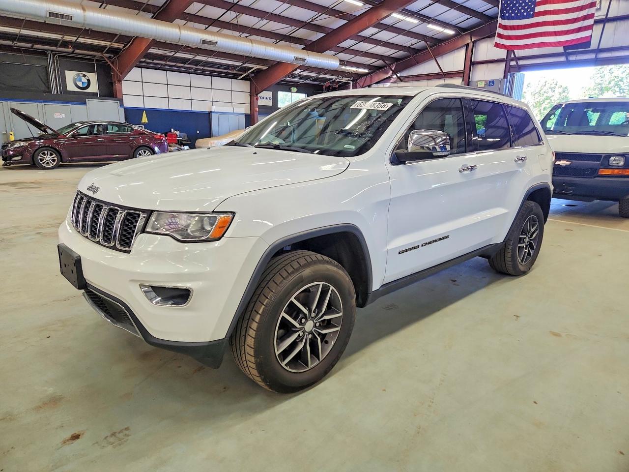2018 Jeep Grand Cherokee Limited, VIN 1C4RJFBG6JC427412 — Minor dents and scratches
