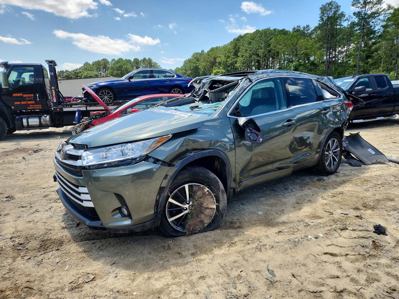 2017 Toyota Highlander XLE, VIN 5TDJZRFH3HS371741 — По всему кузову