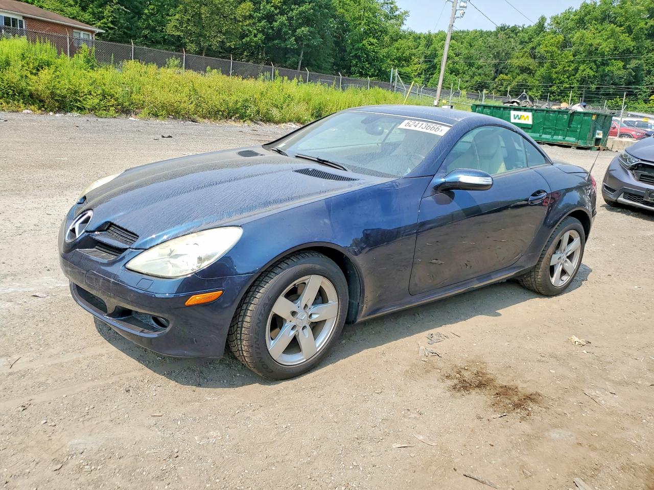 2007 Mercedes-Benz SLK 280, VIN WDBWK54F97F160299 — Бок
