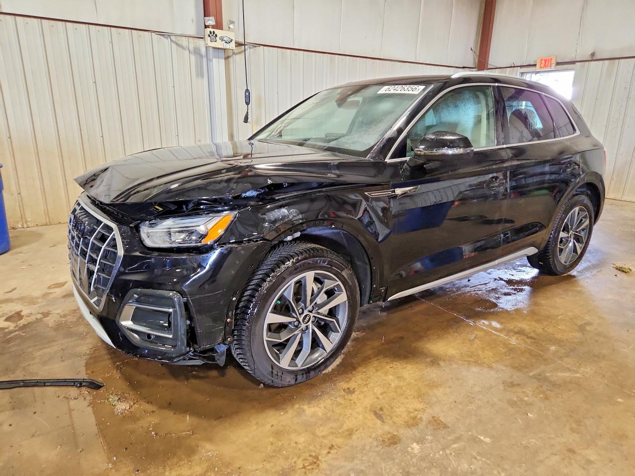 2021 Audi Q5 Premium, VIN WA1AAAFY0M2133723 — Front end
