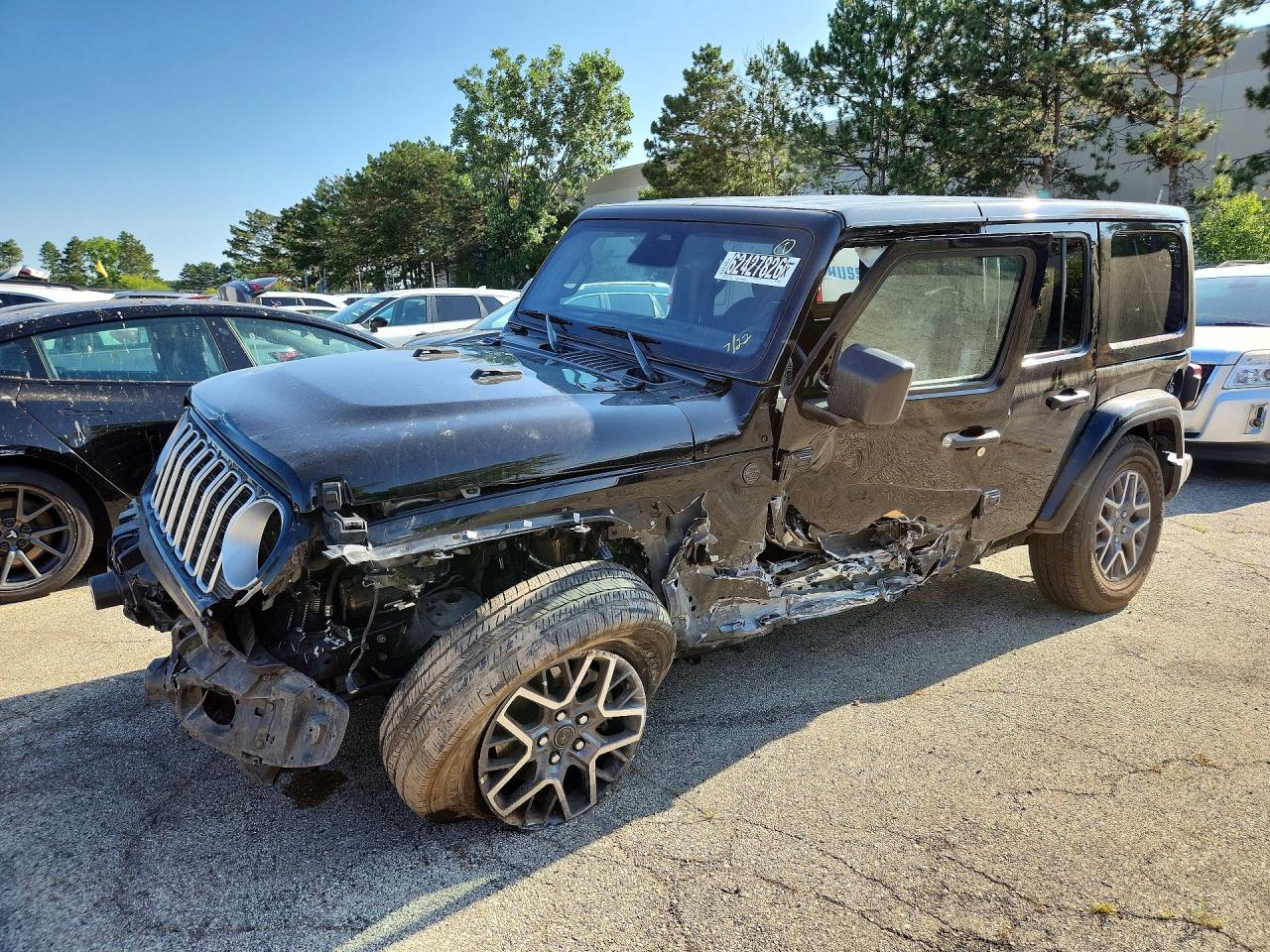 2025 Jeep Wrangler Sahara, VIN 1C4PJXEN5SW644182 — Side