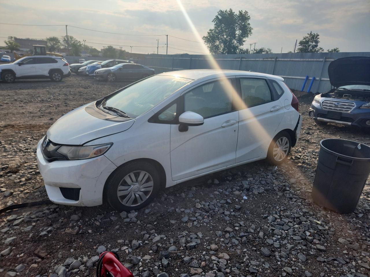 2016 Honda Fit LX, VIN JHMGK5H5XGX032606 — Вода / потоп