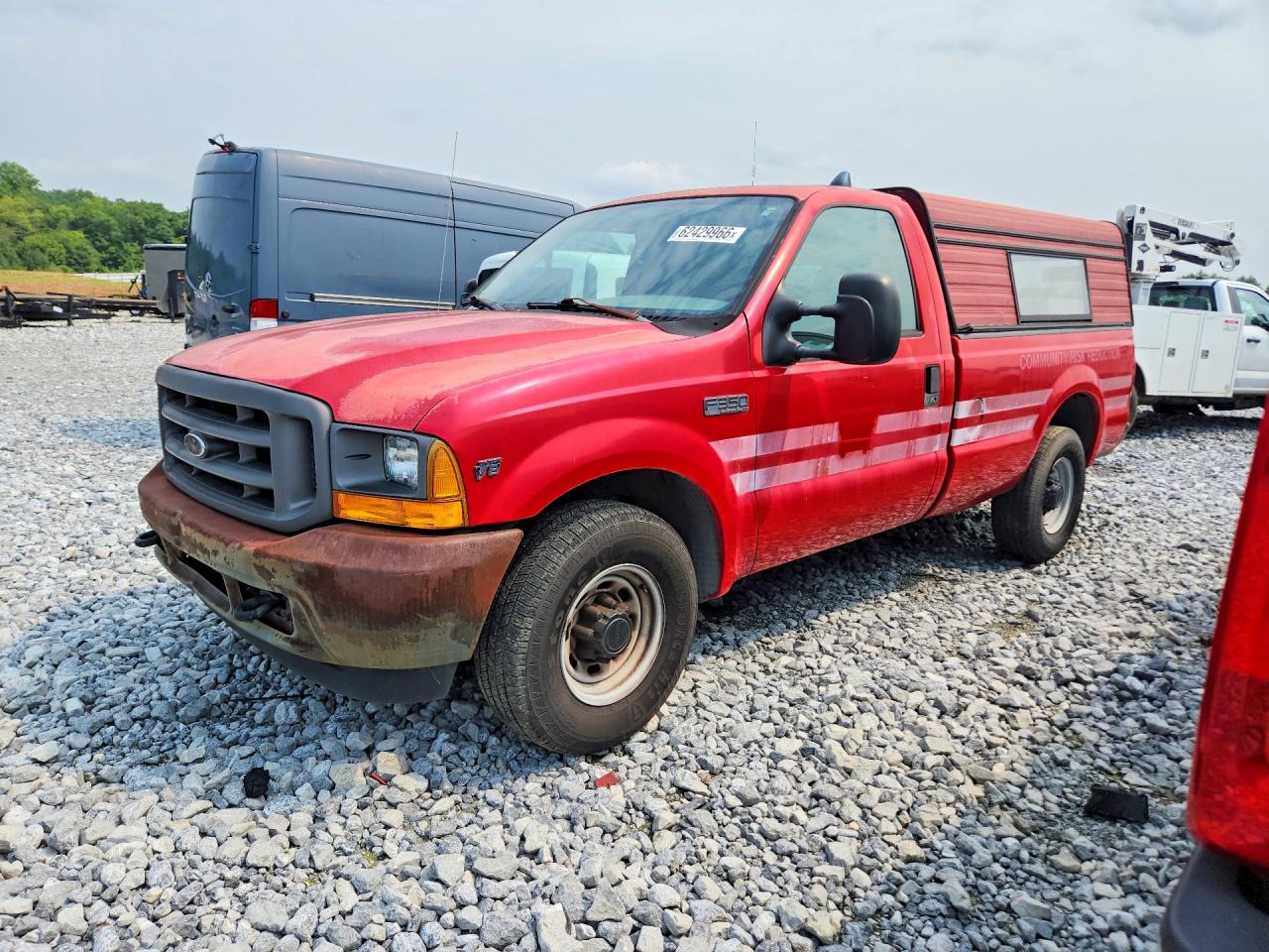 2001 Ford F-350 XL, VIN 1FTSF30L91EB28180 — Мелкие вмятины и царапины