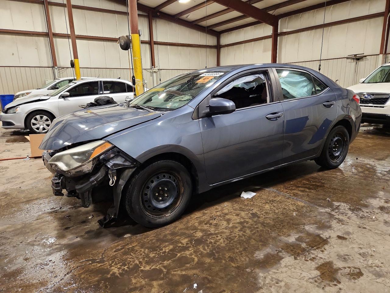 2015 Toyota Corolla LE Premium, VIN 2T1BURHE8FC279245 — Front end