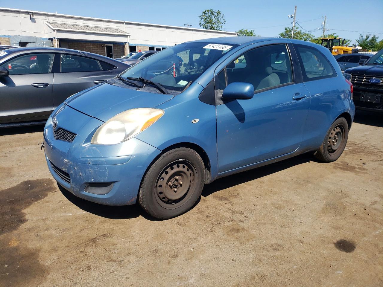 2009 Toyota Yaris, VIN JTDJT903595230059 — Front end