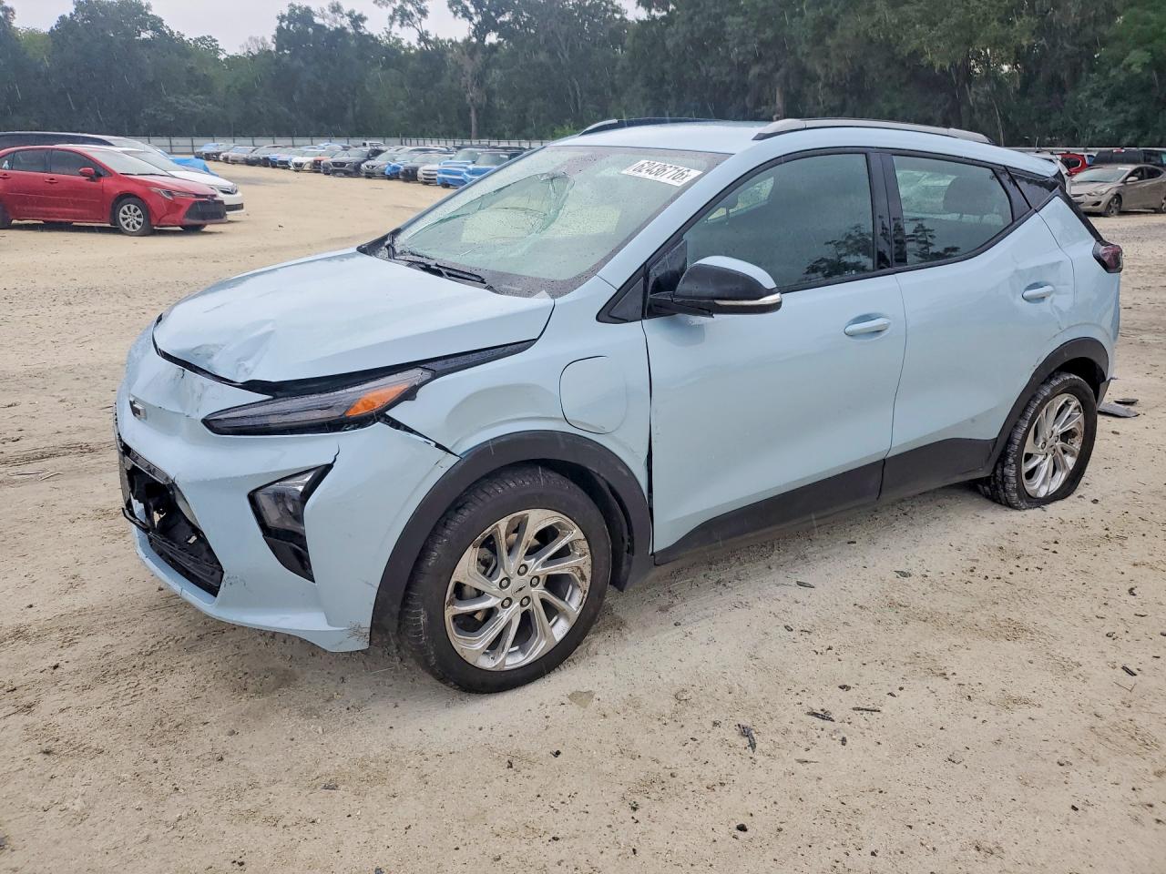 2023 Chevrolet Bolt EUV LT, VIN 1G1FY6S0XP4119463 — Front end