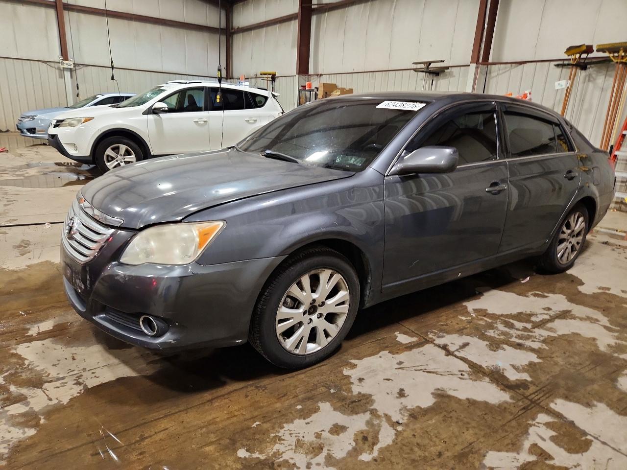2010 Toyota Avalon Limited, VIN 4T1BK3DB8AU365127 — Front end