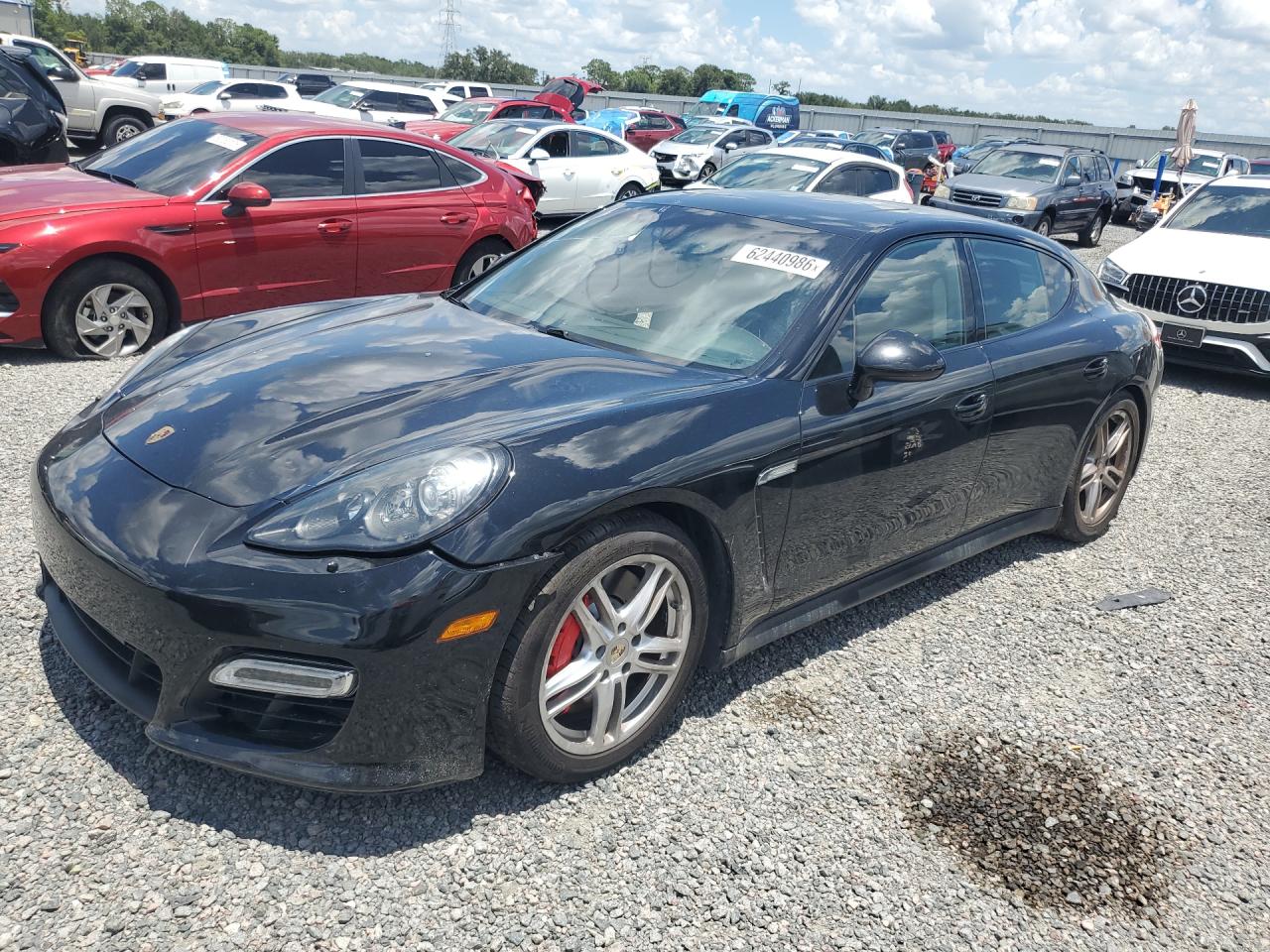 2013 Porsche Panamera GTS, VIN WP0AF2A78DL075186 — Side