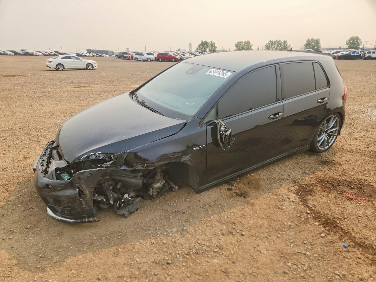 2016 Volkswagen Golf R, VIN WVWLF7AU3GW101630 — Front end