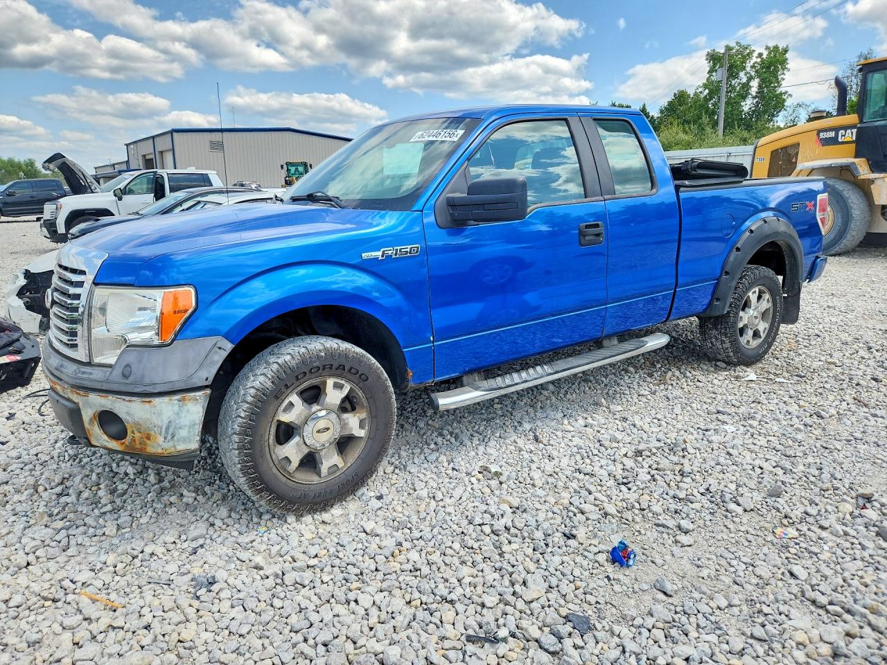 2009 Ford F-150 STX, VIN 1FTRX14WX9FB48450 — Бок