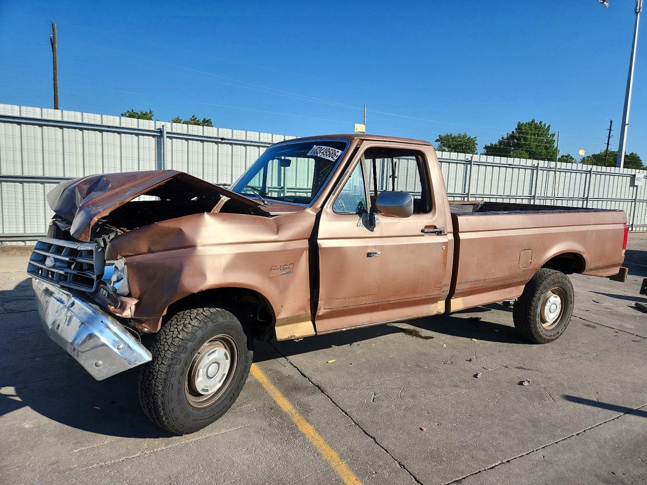 1989 Ford F-150, VIN 1FTDF15Y6KNB07516 — Front end