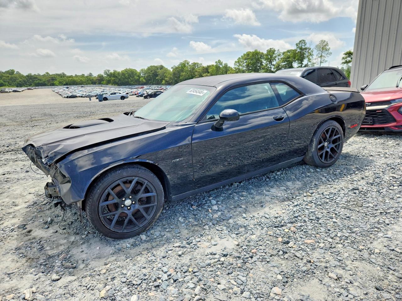 2015 Dodge Challenger R/T, VIN 2C3CDZAT2FH895305 — Front end