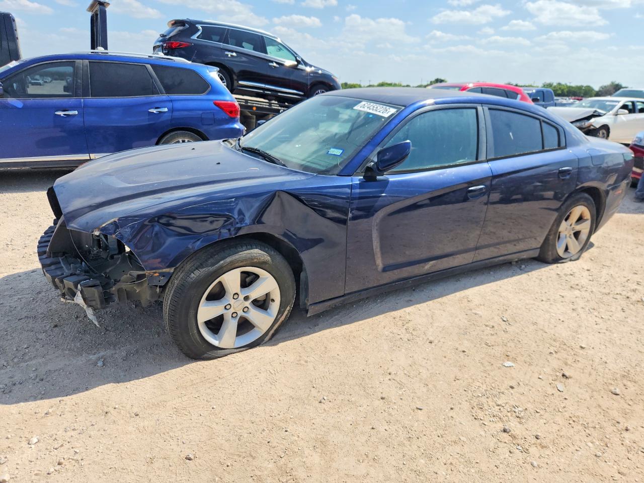 2014 Dodge Charger SE, VIN 2C3CDXBG4EH177405 — Front end