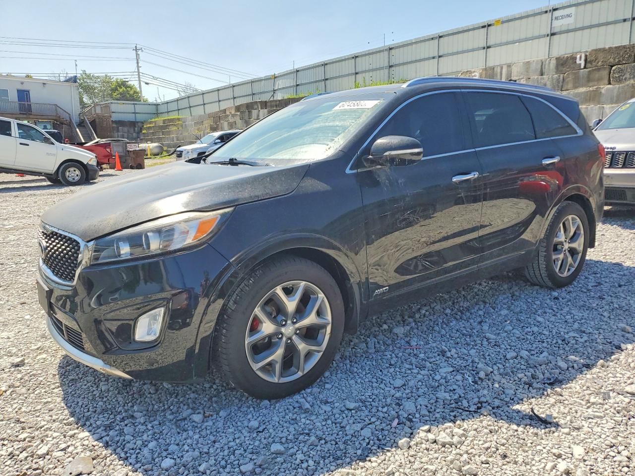 2017 Kia Sorento SXL, VIN 5XYPKDA55HG205443 — Minor dents and scratches