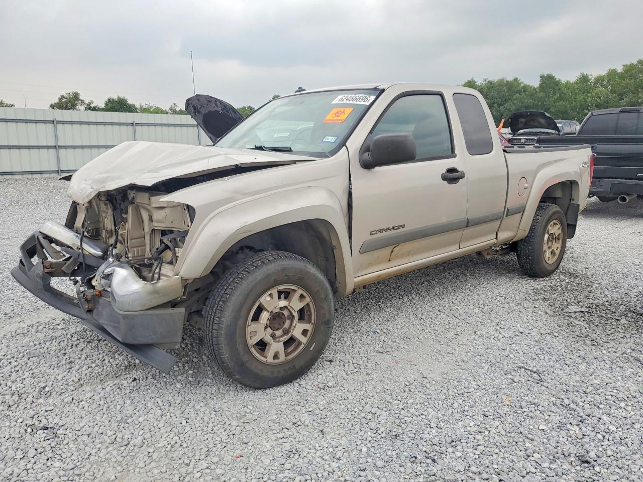 2004 GMC Canyon SL Z71, VIN 1GTDS196248105302 — Фото с аукциона 1 of 4