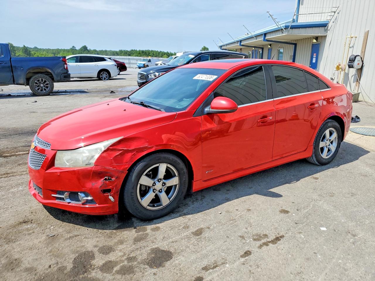 2014 Chevrolet Cruze 1LT, VIN 1G1PC5SB5E7349700 — Front end