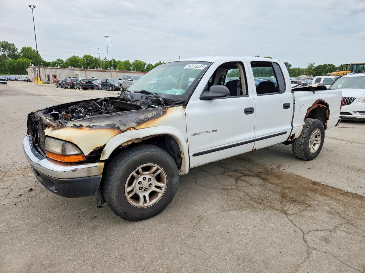 2002 Dodge Dakota SLT, VIN 1B7HL48N82S551527 — Engine fire