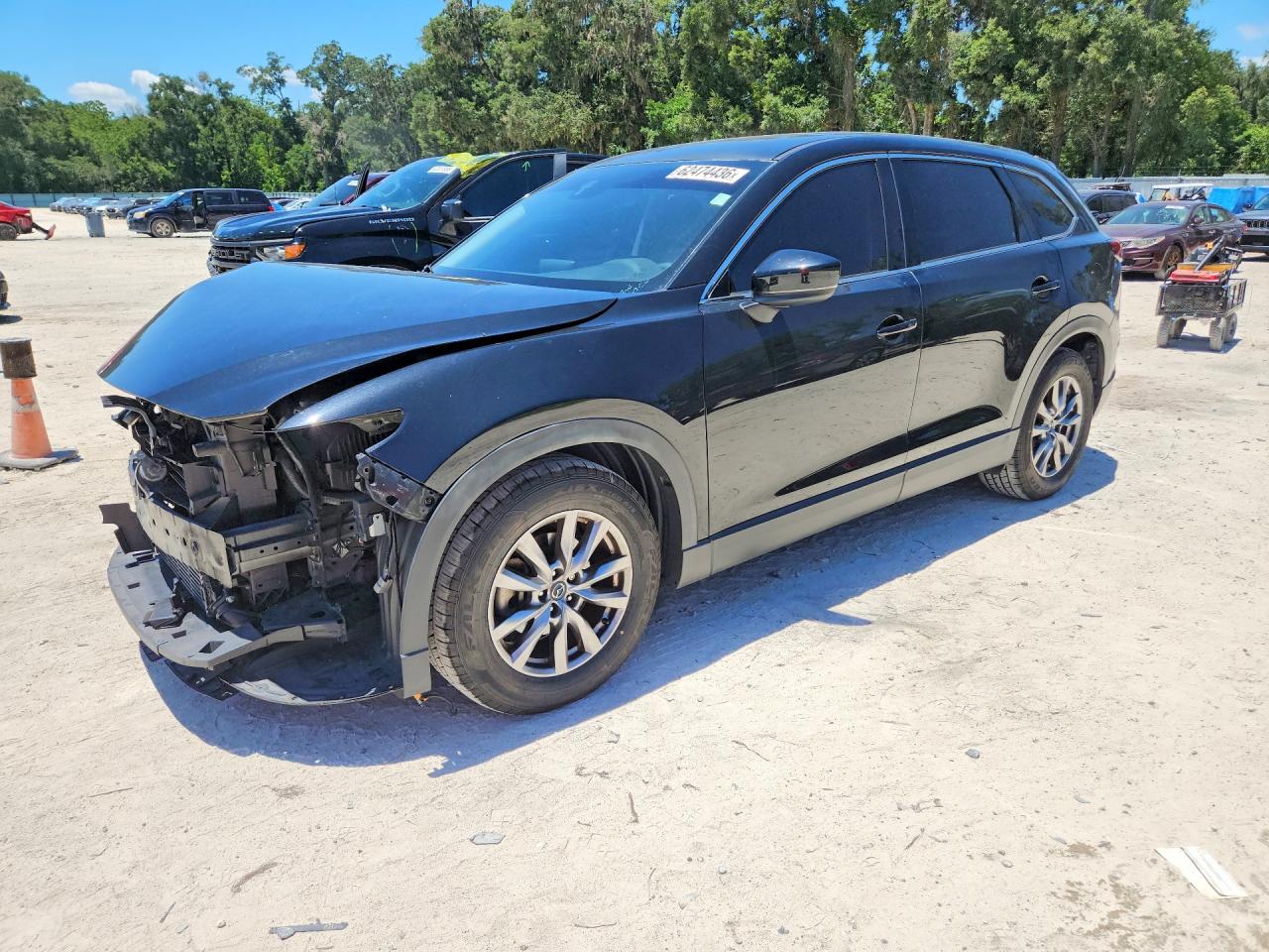 2017 Mazda CX-9 Touring, VIN JM3TCACY6H0128743 — Front end