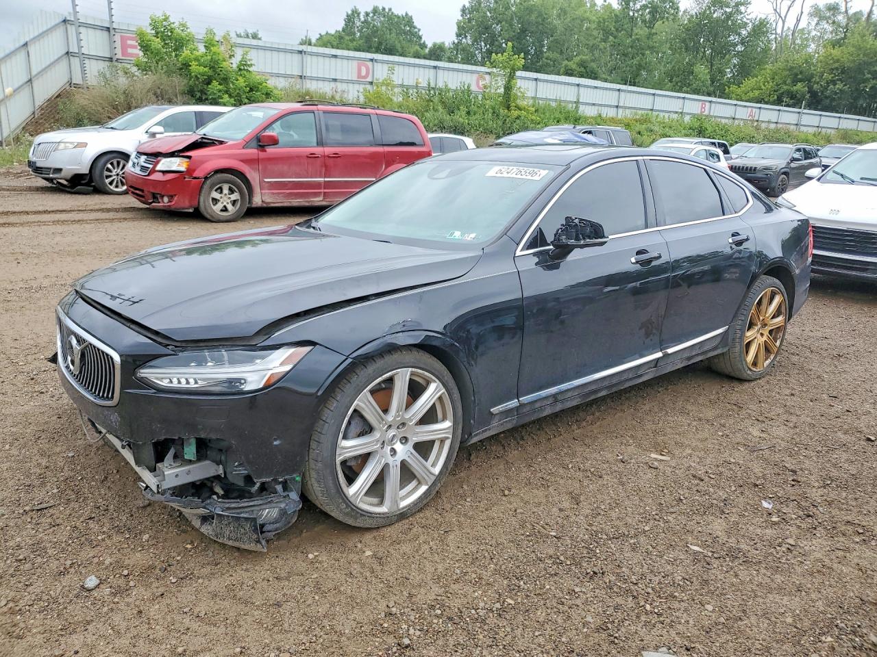 2017 Volvo S90 Inscription, VIN YV1A22ML7H1001984 — Front end