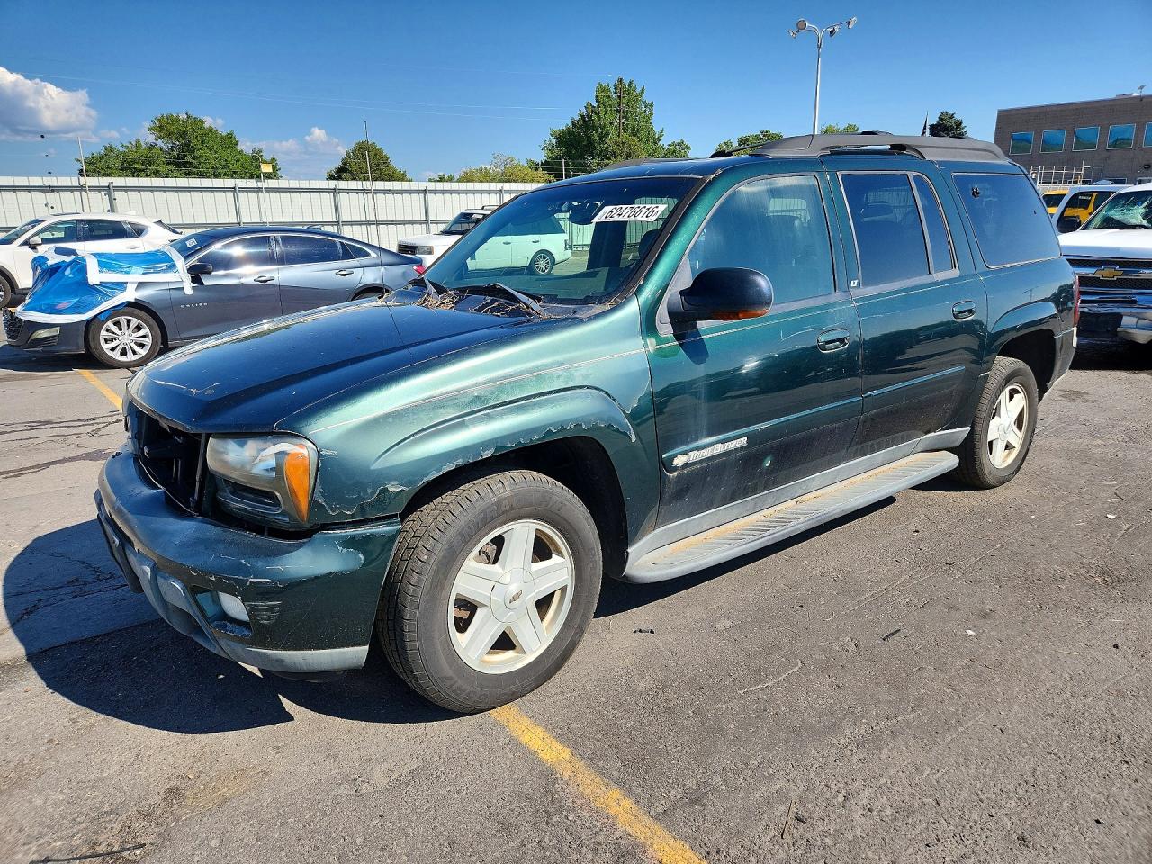 2002 Chevrolet TrailBlazer EXT LT, VIN 1GNET16S626134207 — Front end
