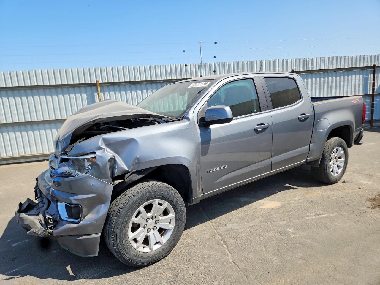 2018 Chevrolet Colorado 4WD LT, VIN 1GCGTCEN9J1289032 — Front end