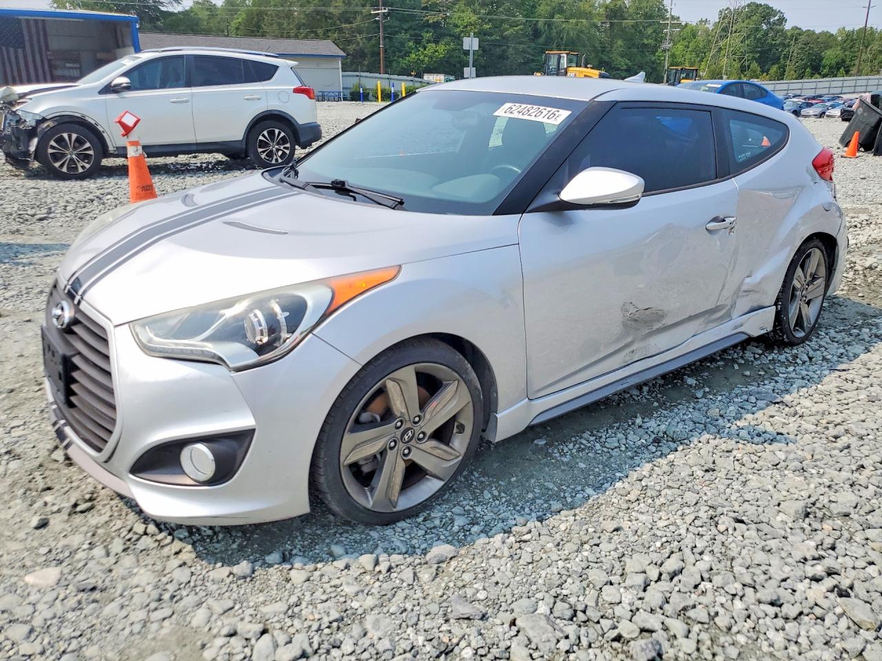 2013 Hyundai Veloster Turbo, VIN KMHTC6AE9DU097632 — Rear end