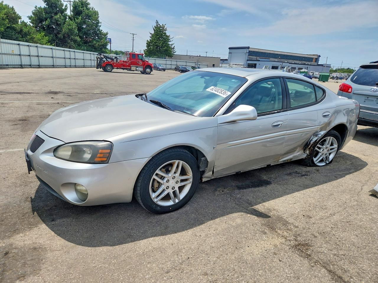 2007 Pontiac Grand Prix GT, VIN 2G2WR554971200936 — Side
