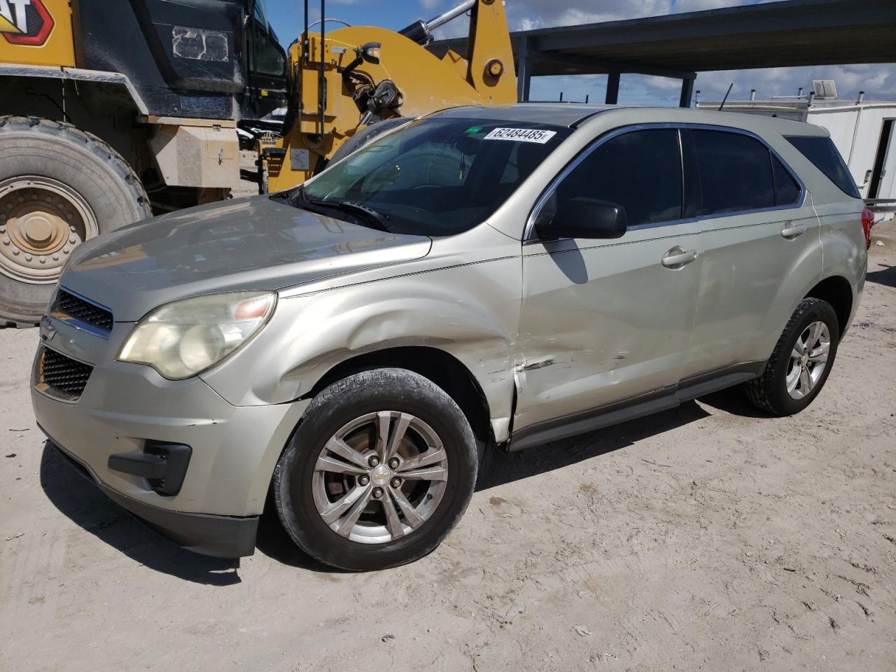 2013 Chevrolet Equinox LS, VIN 2GNALBEK6D6271845 — Auction photo