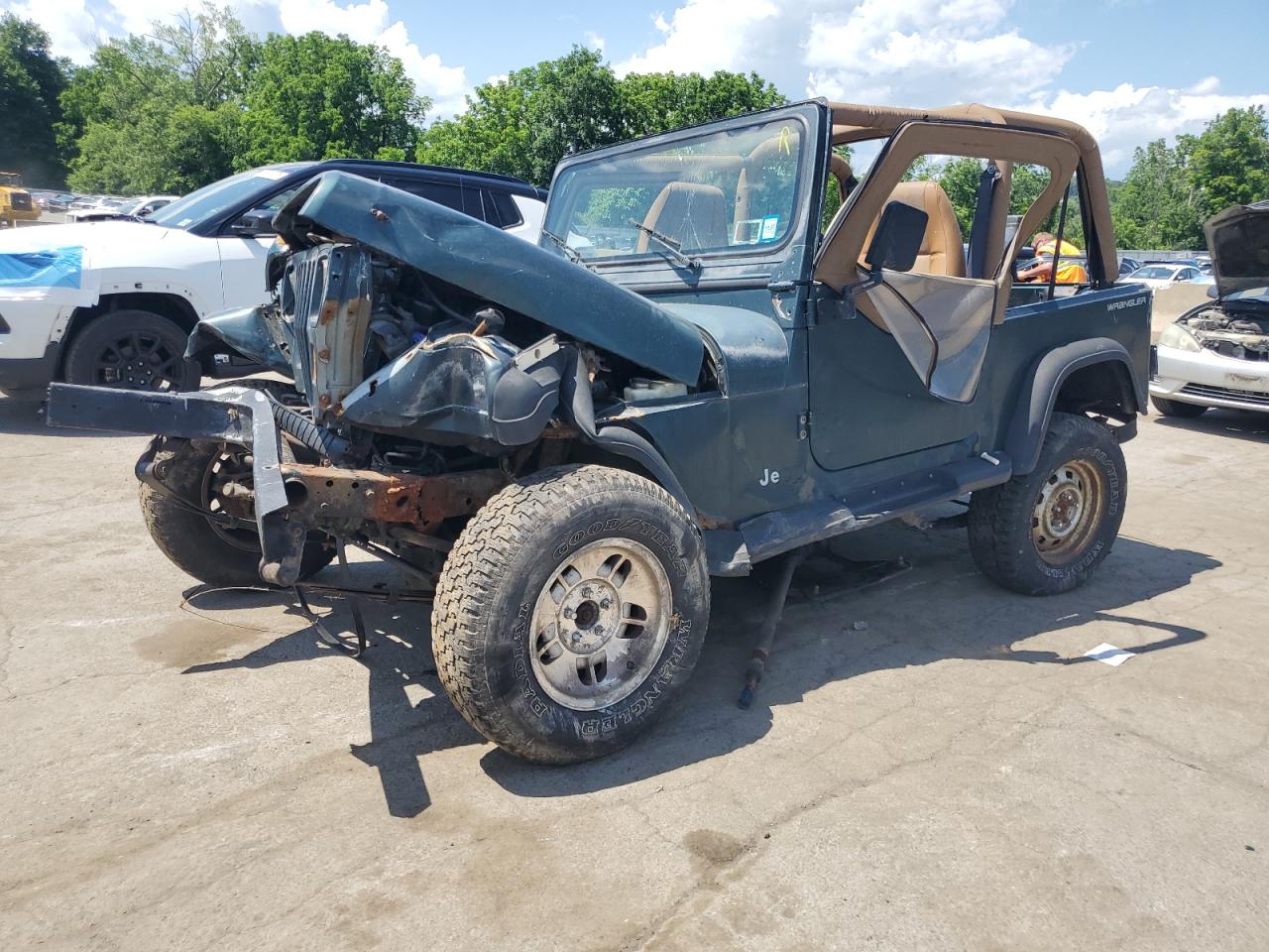 1994 Jeep Wrangler, VIN 1J4FY29S4RP467813 — Front end