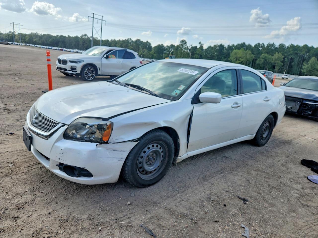 2012 Mitsubishi Galant ES, VIN 4A32B3FF0CE013741 — Front end