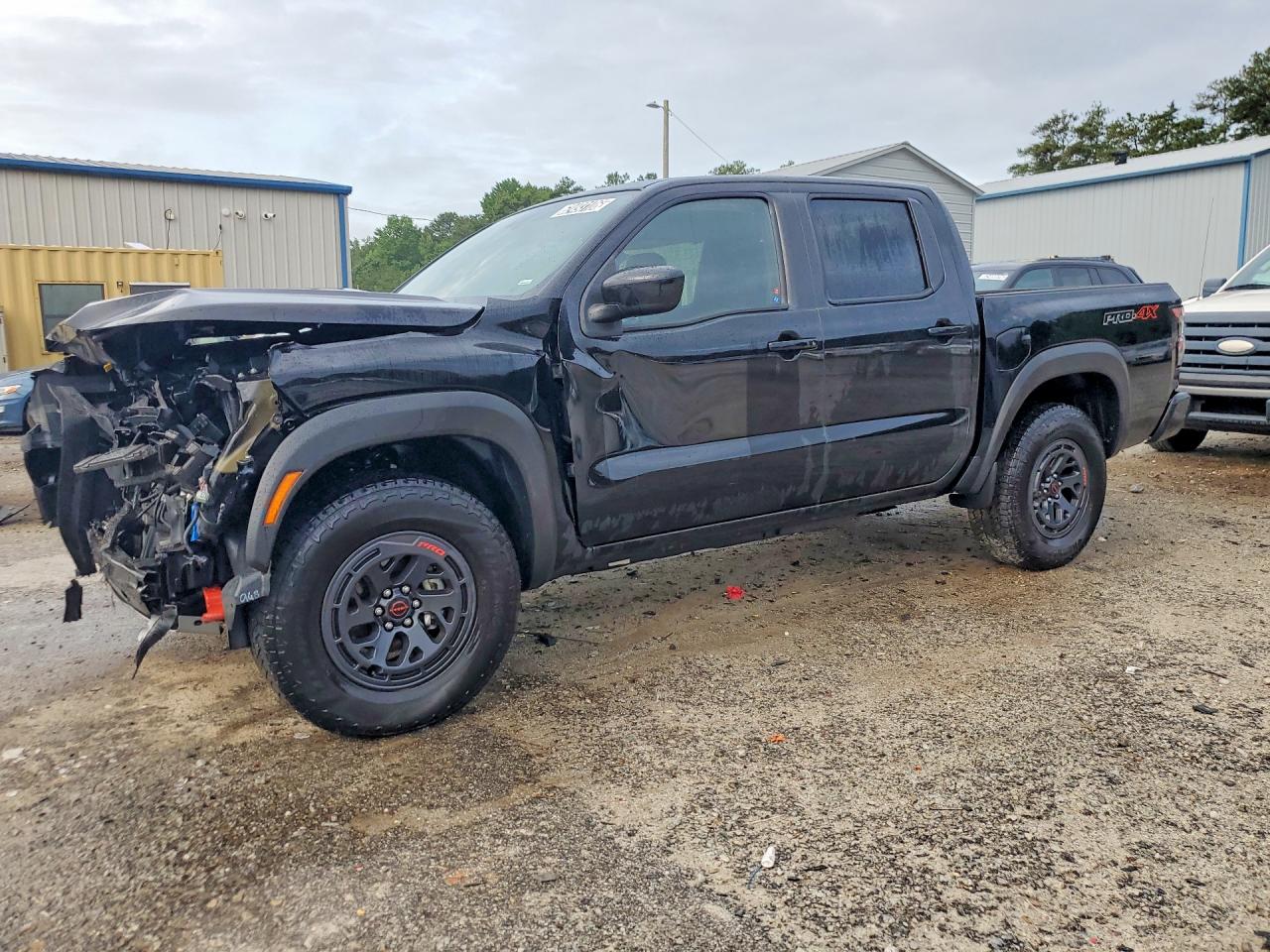 2026 Nissan Frontier SV, VIN 1N6ED1EK8TN633604 — Front end