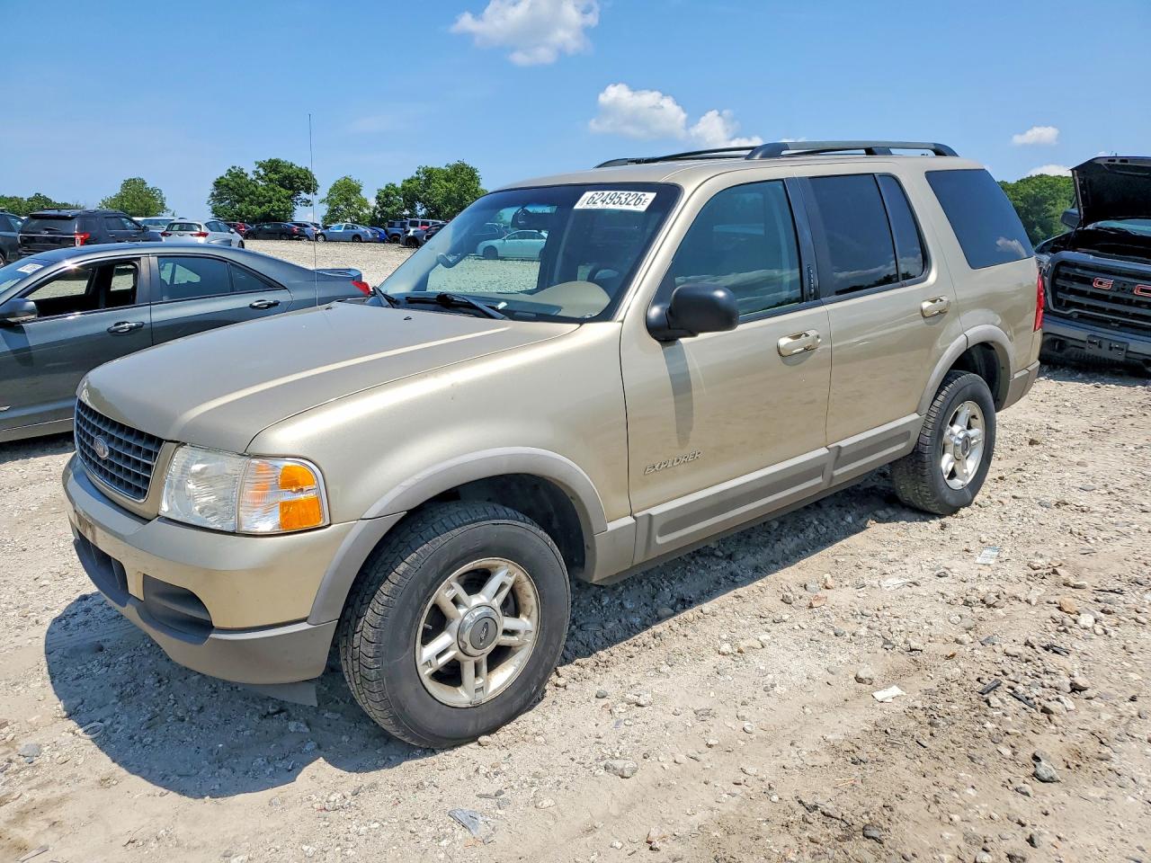 2002 Ford Explorer XLT, VIN 1FMZU73W22ZB73131 — Side