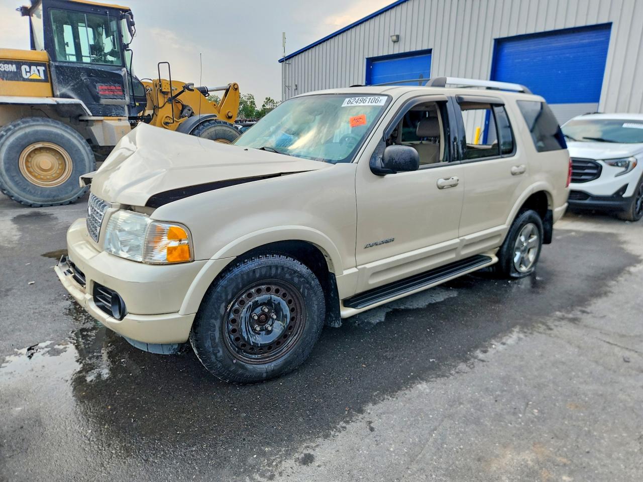 2005 Ford Explorer Limited, VIN 1FMDU75W25ZA00267 — Front end