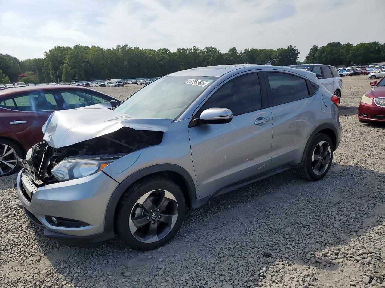 2018 Honda HR-V EX, VIN 3CZRU5H52JG702613 — Front end