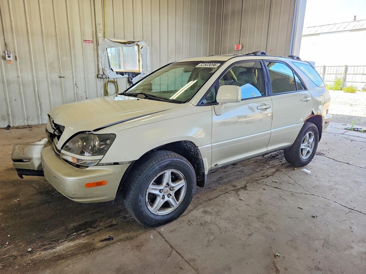 2000 Lexus RX 300, VIN JT6HF10U0Y0099254 — Перед
