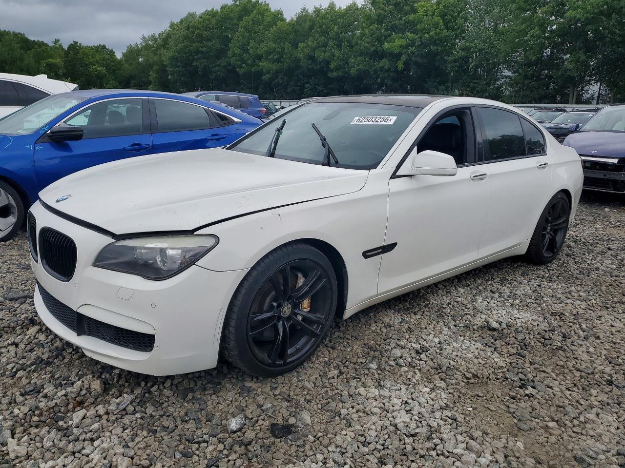 2012 BMW 7 Series 750i xDrive, VIN WBAKC6C54CC396718 — Undercarriage